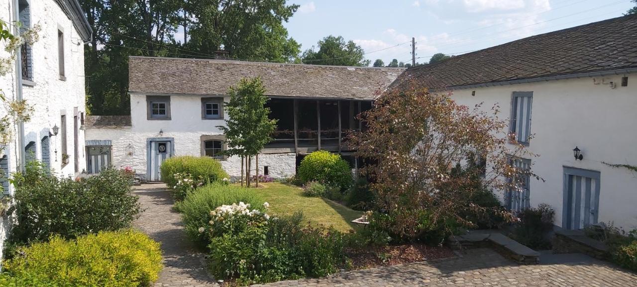 La Ferme De La Chapelle - Gite Et Chambres D'Hotes Cherain المظهر الخارجي الصورة